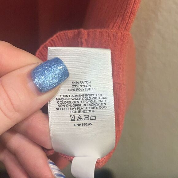 ✨Express Black Lettuce Trim Mock Neck Sweater Sz Small Tank Top✨ - Picture 6 of 6